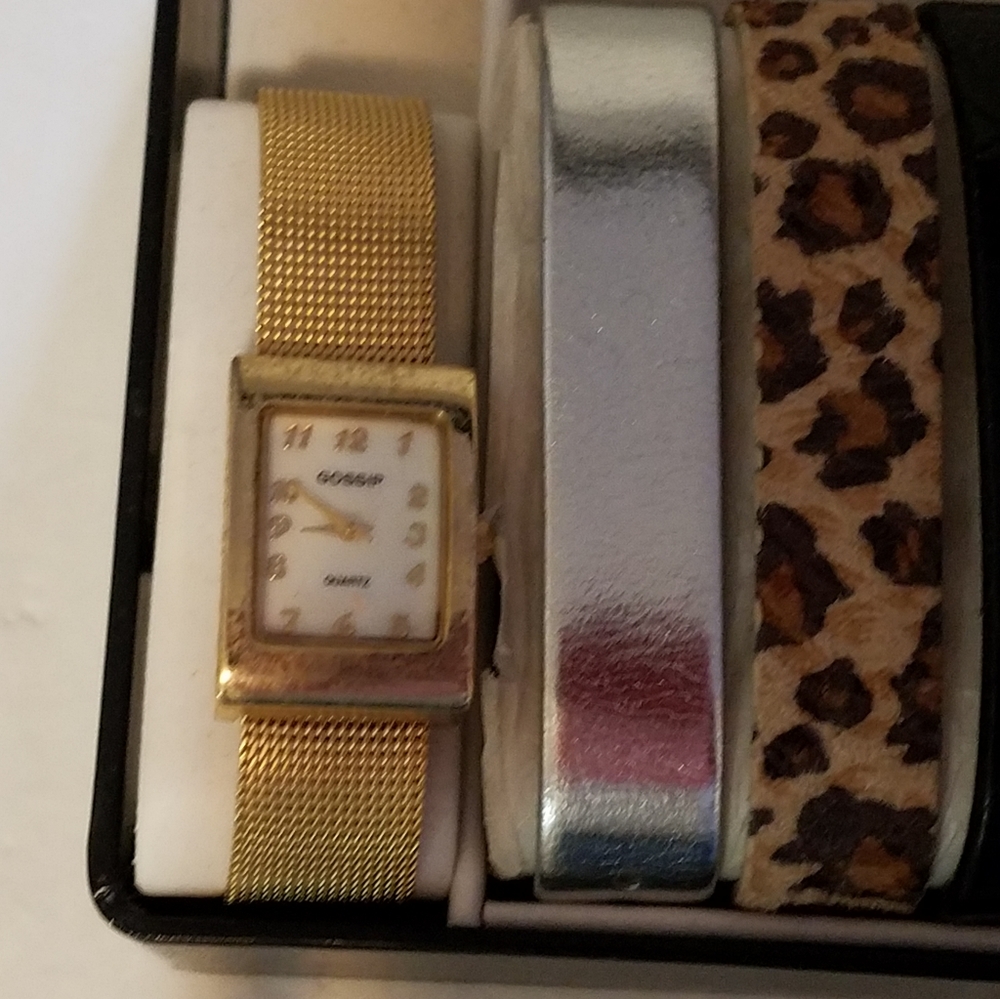 Gossip watch set - Picture 4 of 5